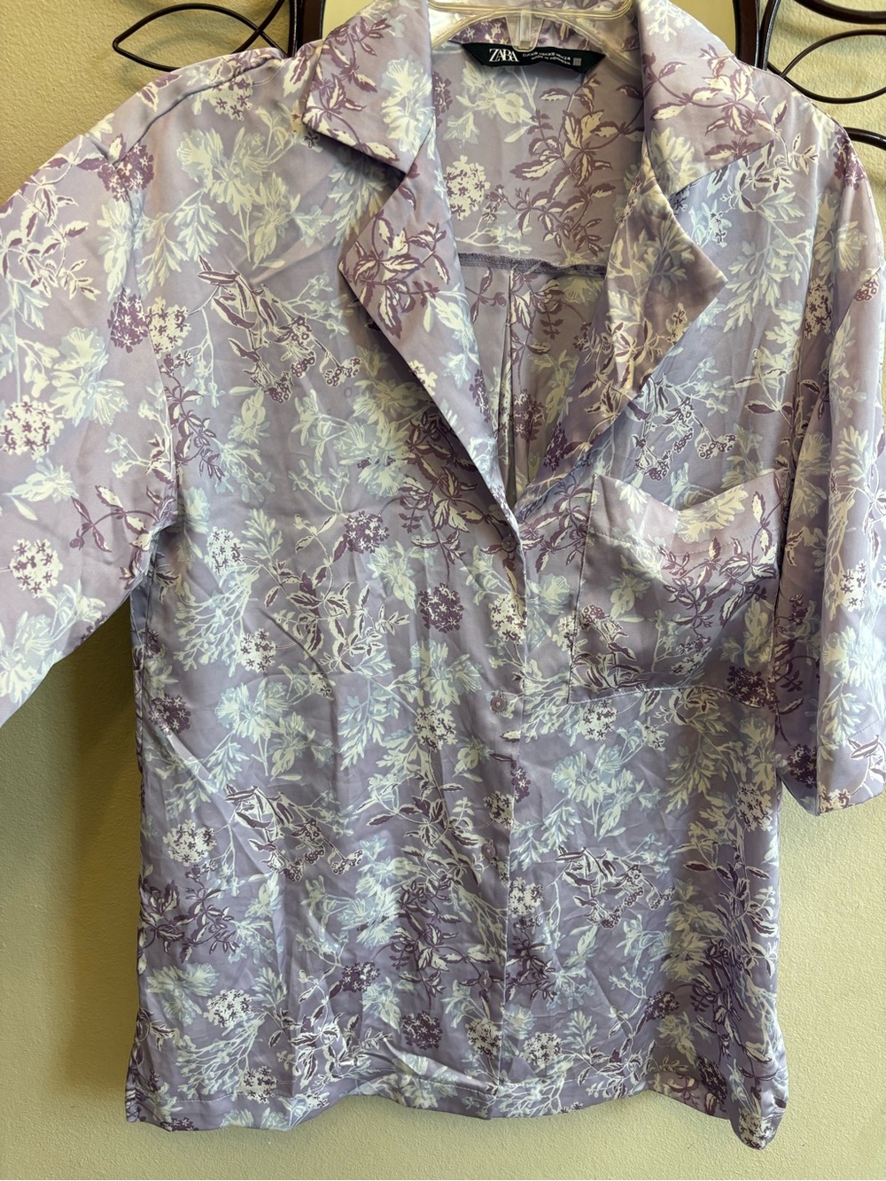 ZARA Lavender and White Floral Camp-Collar Button-Down Shirt